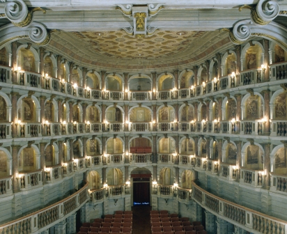 Mantova, teatro Bibiena