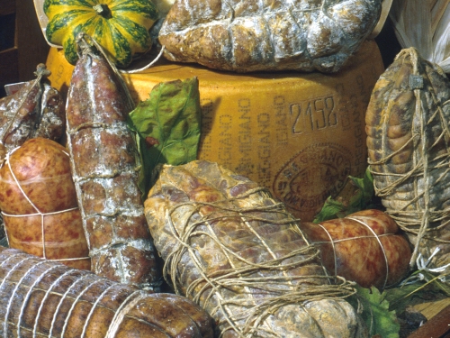 Parmigiano Reggiano con salumi