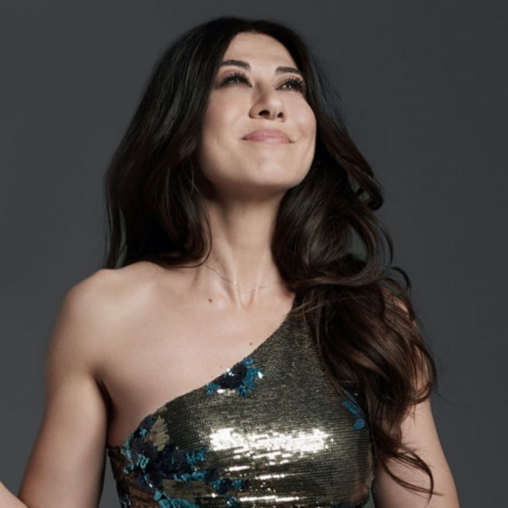 Virginia Raffele in Samusa`