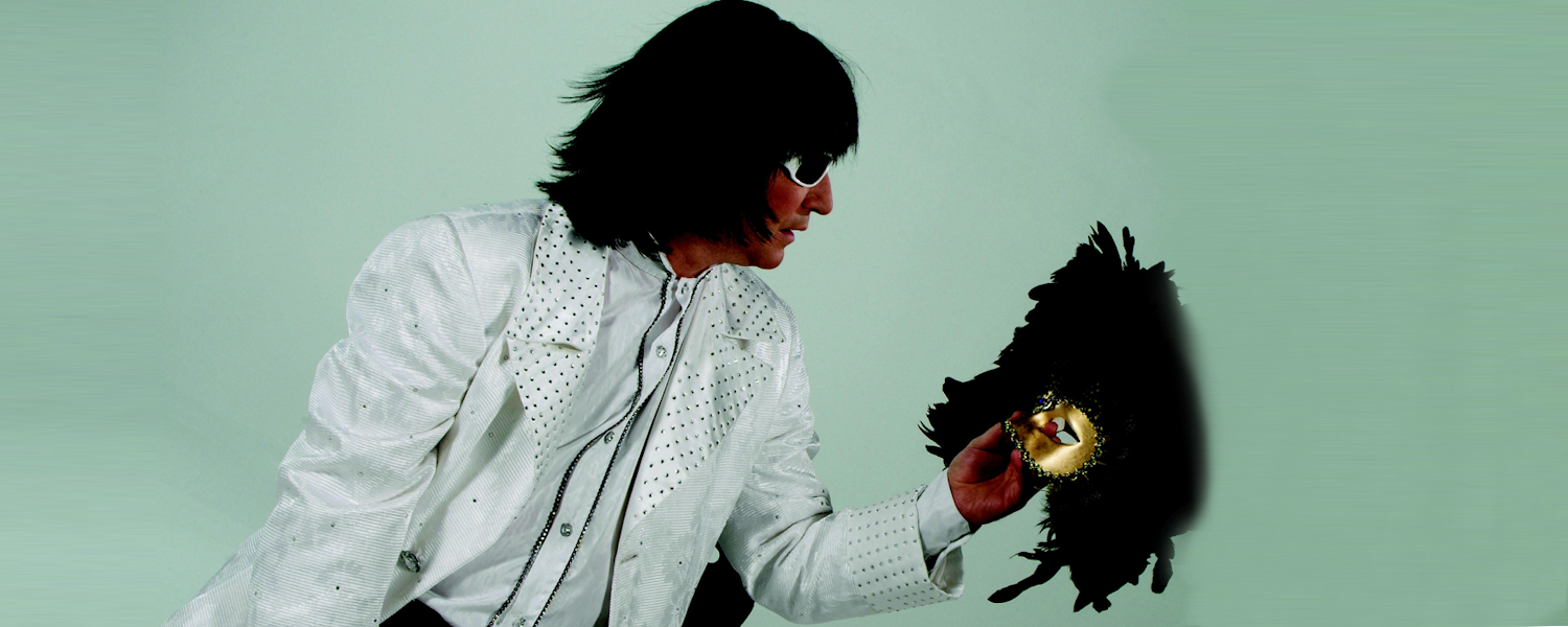 La favola mia, maschere e verità in Renato Zero